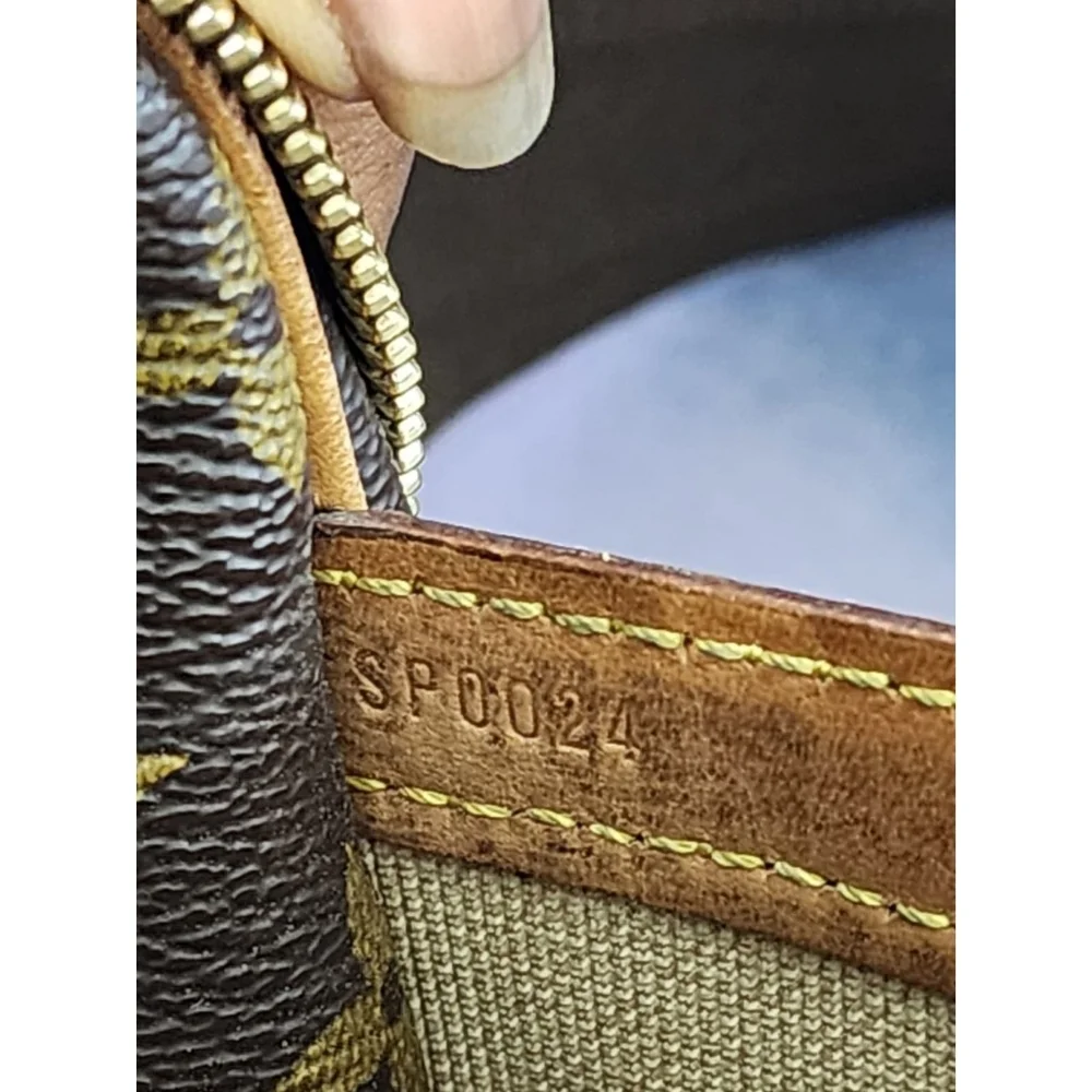 Louis Vuitton Reporter Shoulder Bag Brown/Beige